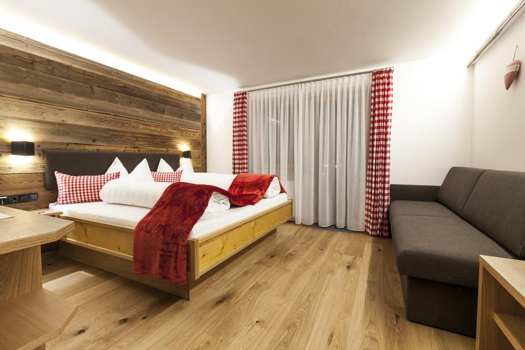 Gaestehaus Mathies Mittelberg Pokoj fotografie